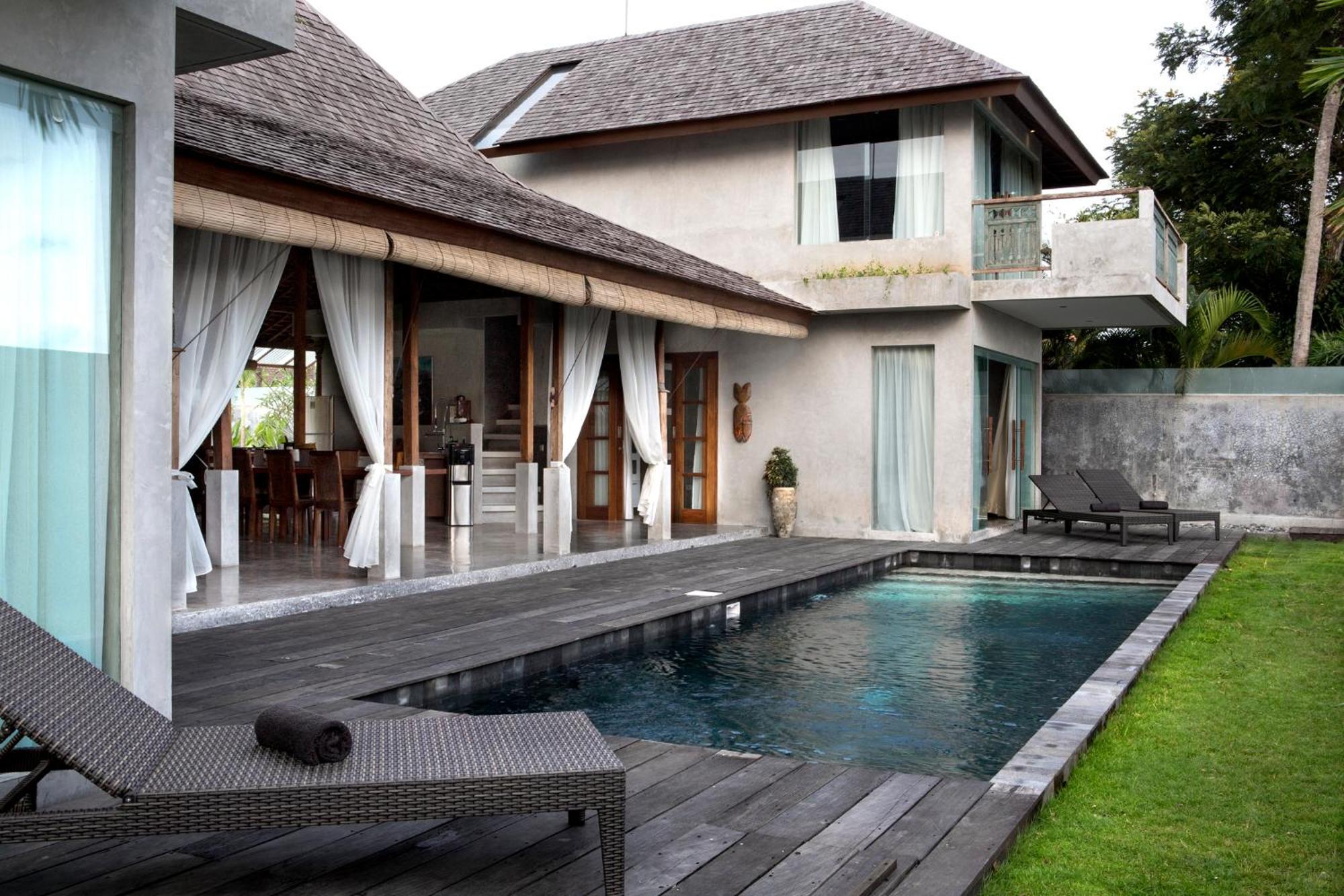 Surflodge Limasan Bali ケロボカン エクステリア 写真